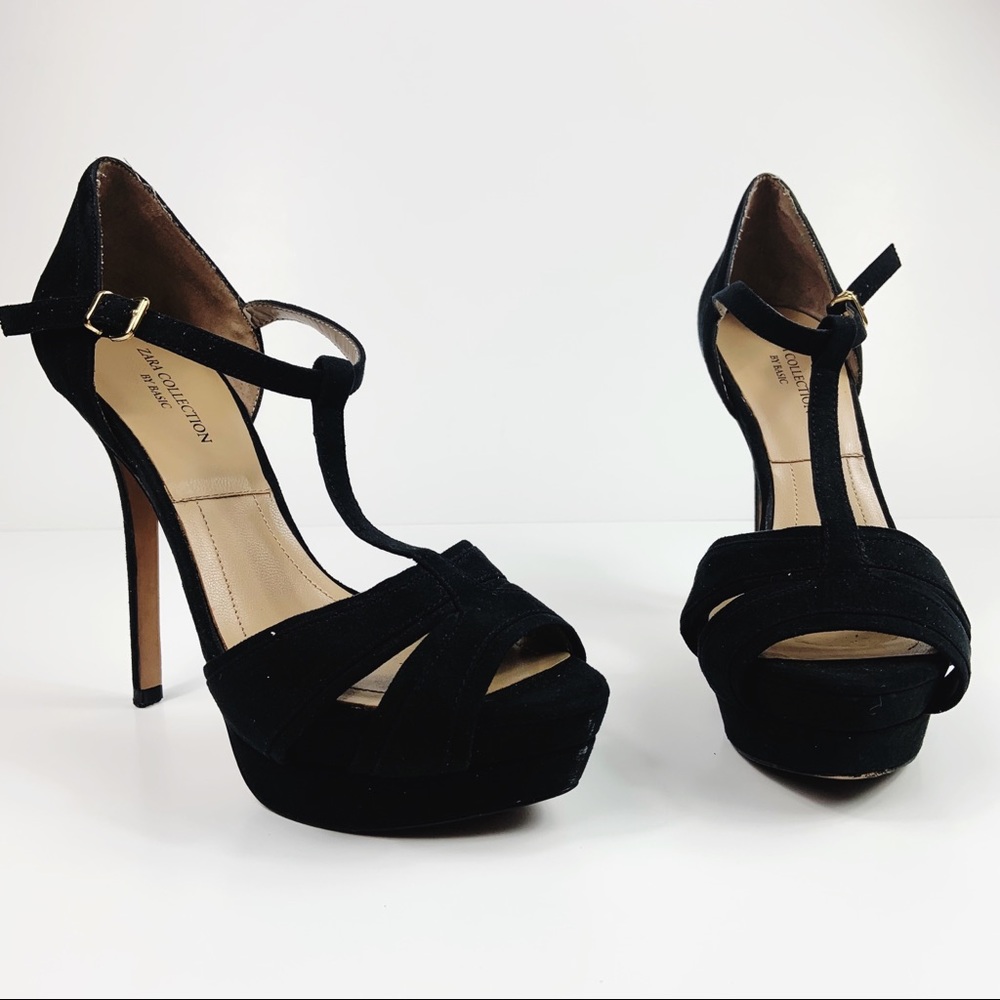 ZARA | Black Velvet Stiletto Platform Heels